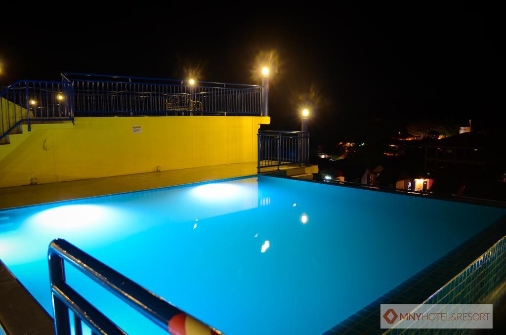 MNY Hotel&Resort Kampung Teluk Nipah Exterior foto